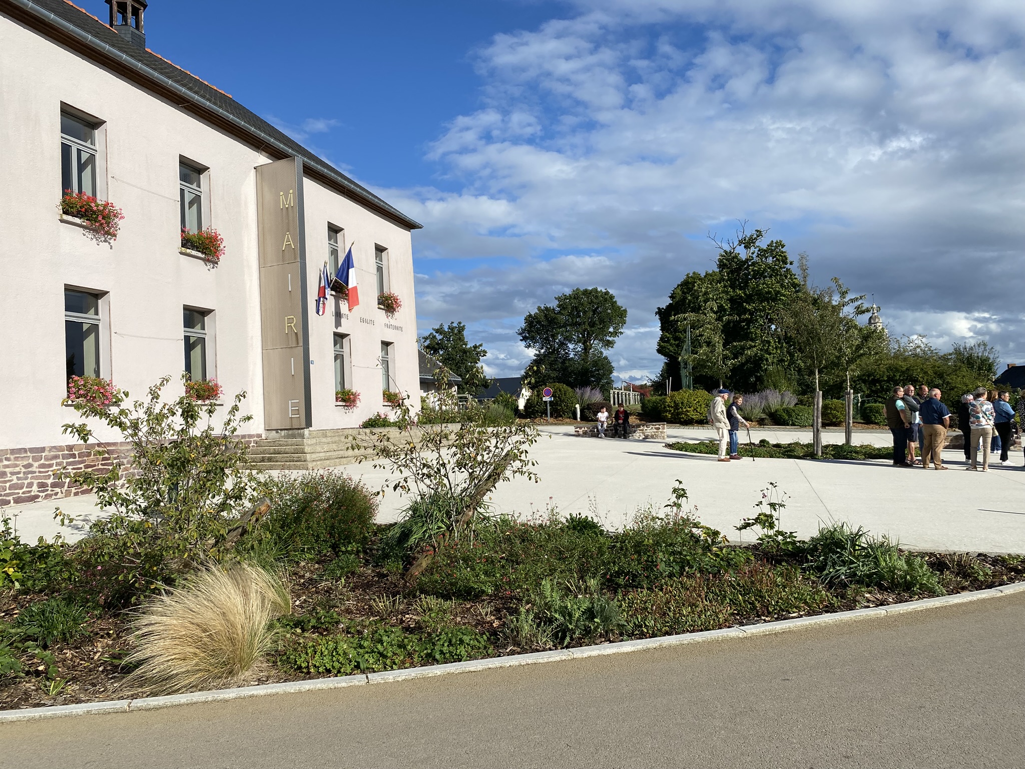 Responsive image zoom